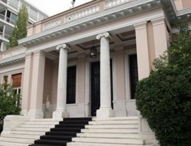 55.000 ευρώ για υπερωρίες και νυχτερινά για ειδικούς συνεργάτες στο Μαξίμου